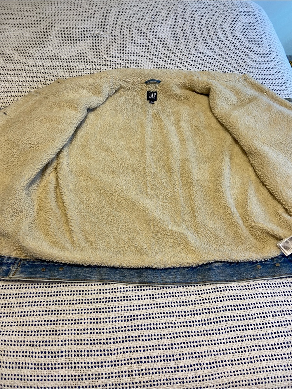 Gap Classic Denim Sherpa-Lined Trucker Jacket acid Wash Size XL unisex new - Picture 11 of 13
